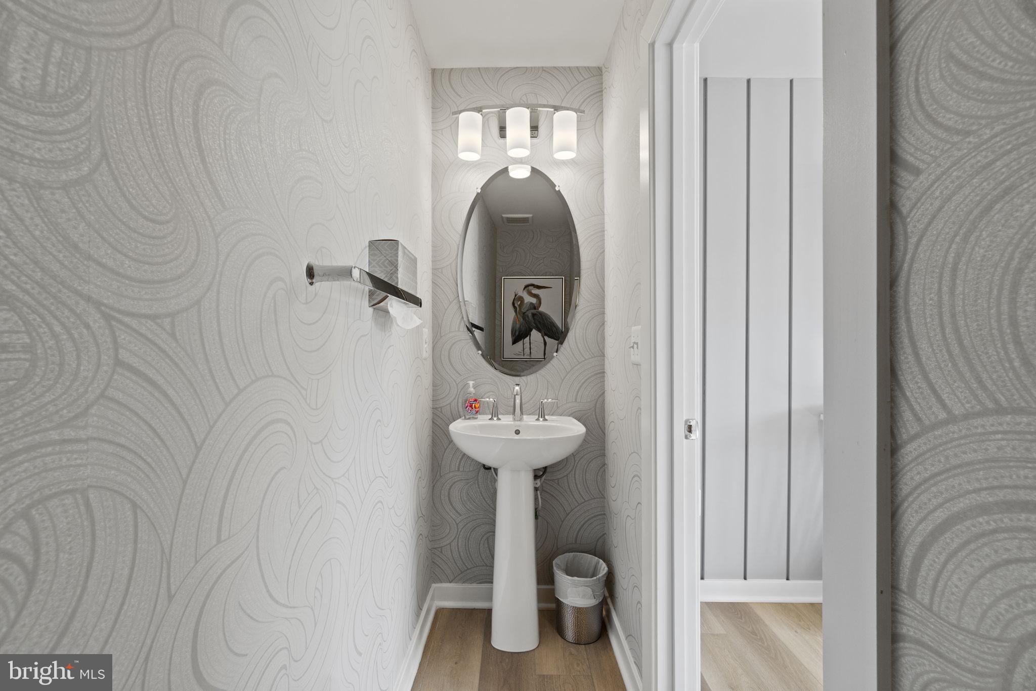 24156 Thurso Square Sterling, VA 20166 - Photo 6 of 52