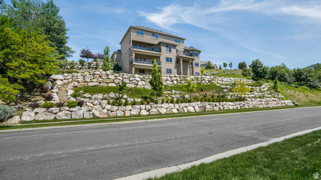 1596 Millbrook Way Bountiful, UT 84010 - Photo 96 of 107