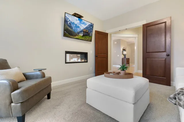 $2,000,000 | 18928 Katrine Court, Lakeville, MN 55044