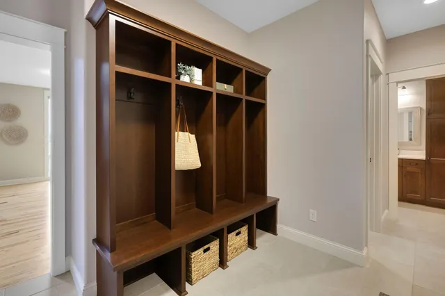 $2,000,000 | 18928 Katrine Court, Lakeville, MN 55044