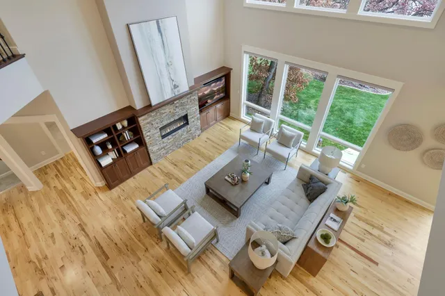 $2,000,000 | 18928 Katrine Court, Lakeville, MN 55044