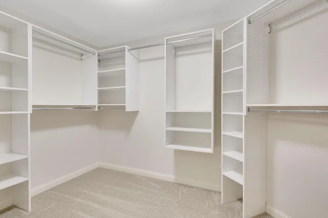 $2,000,000 | 18928 Katrine Court, Lakeville, MN 55044