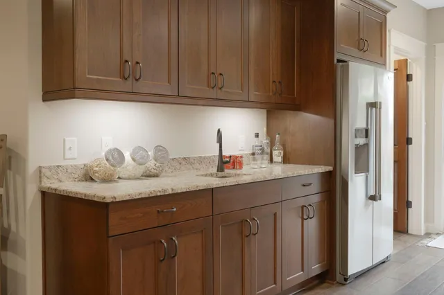 $2,000,000 | 18928 Katrine Court, Lakeville, MN 55044