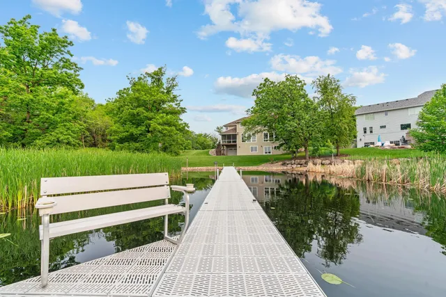 $2,000,000 | 18928 Katrine Court, Lakeville, MN 55044