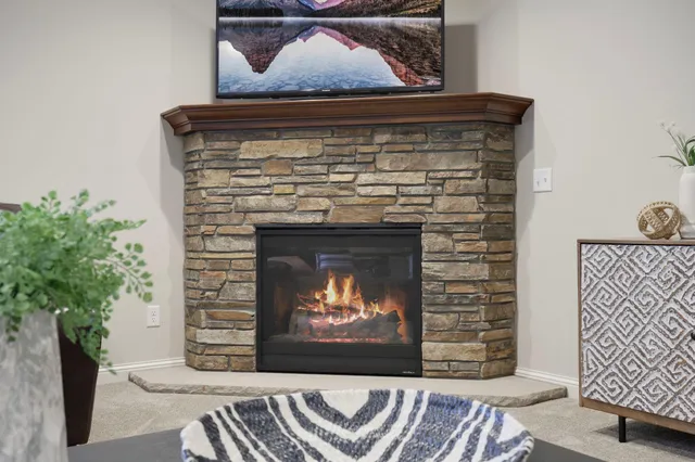 $2,000,000 | 18928 Katrine Court, Lakeville, MN 55044