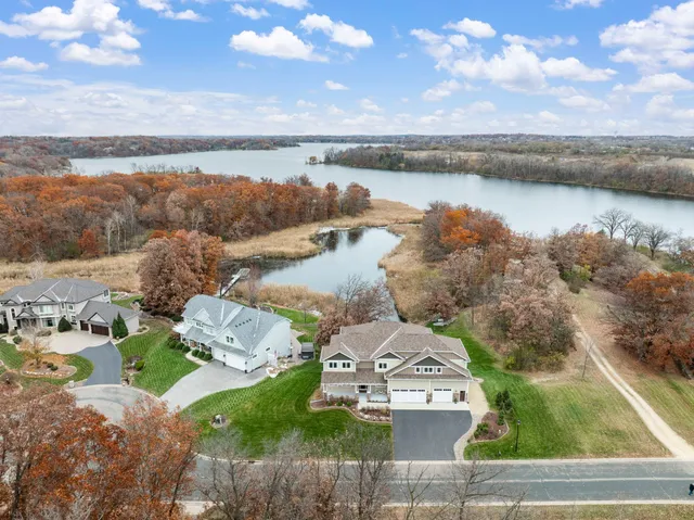 $2,000,000 | 18928 Katrine Court, Lakeville, MN 55044