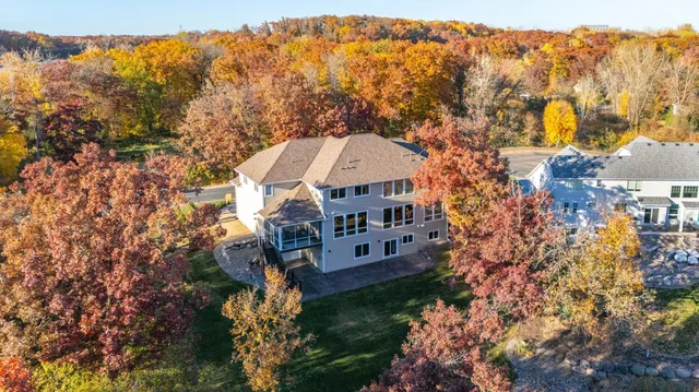$2,000,000 | 18928 Katrine Court, Lakeville, MN 55044
