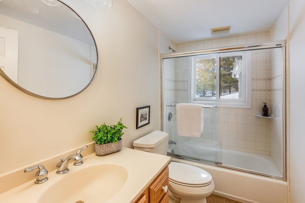 16 Hartman Road Newton, MA 02459 - Photo 14 of 26