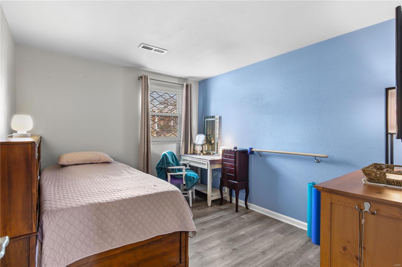 916 Queensbridge Road Manchester, MO 63021 - Photo 25 of 33