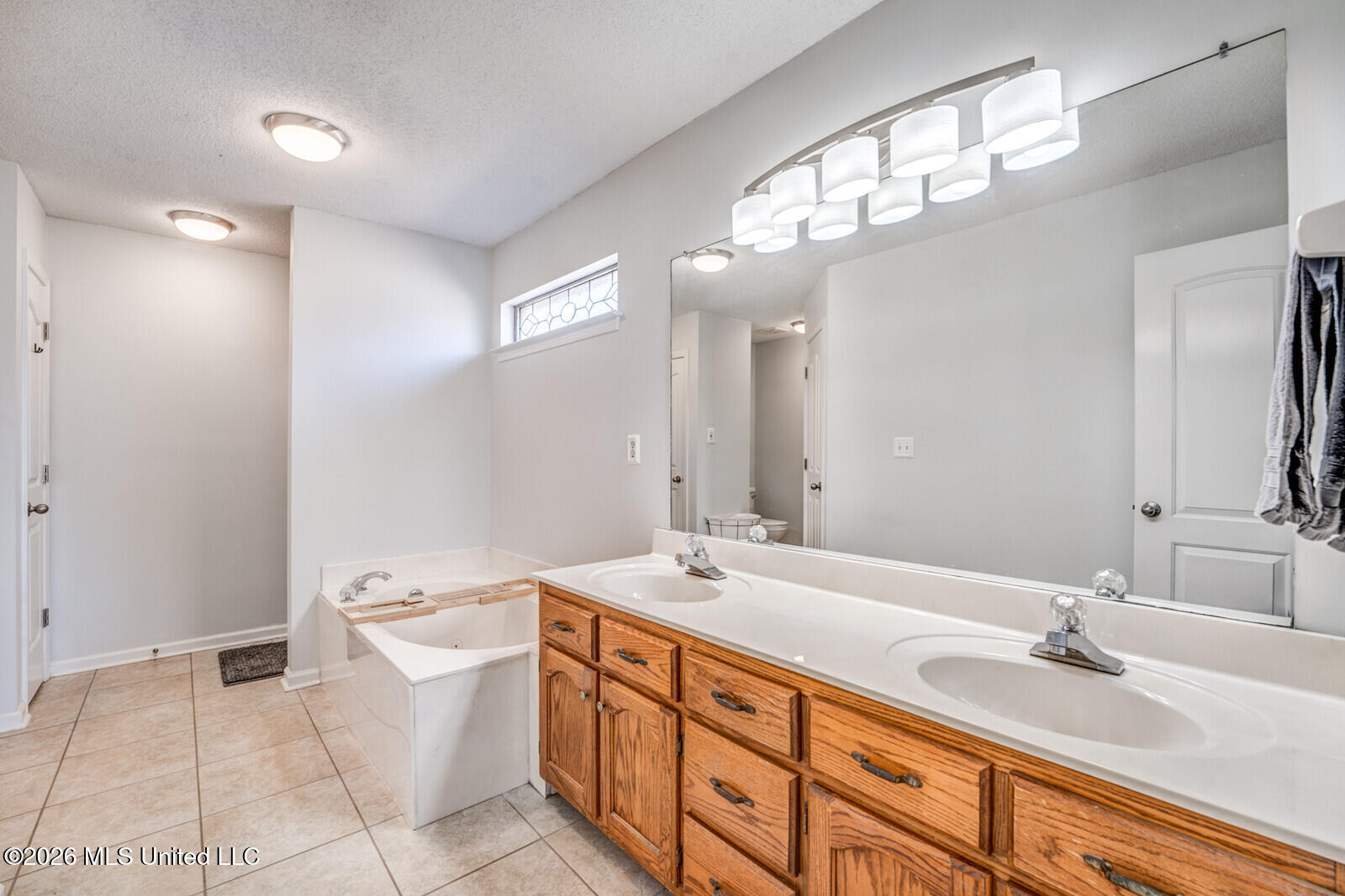 2878 Rutherford Drive Southaven, MS 38672 - Photo 21 of 37 23_DSC01219_20_21_22_23_mls