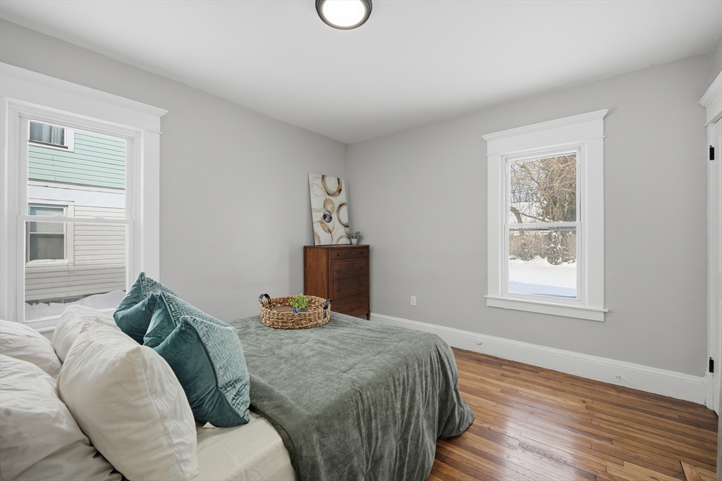 15-17 Sycamore Street Springfield, MA 01109 - Photo 17 of 38