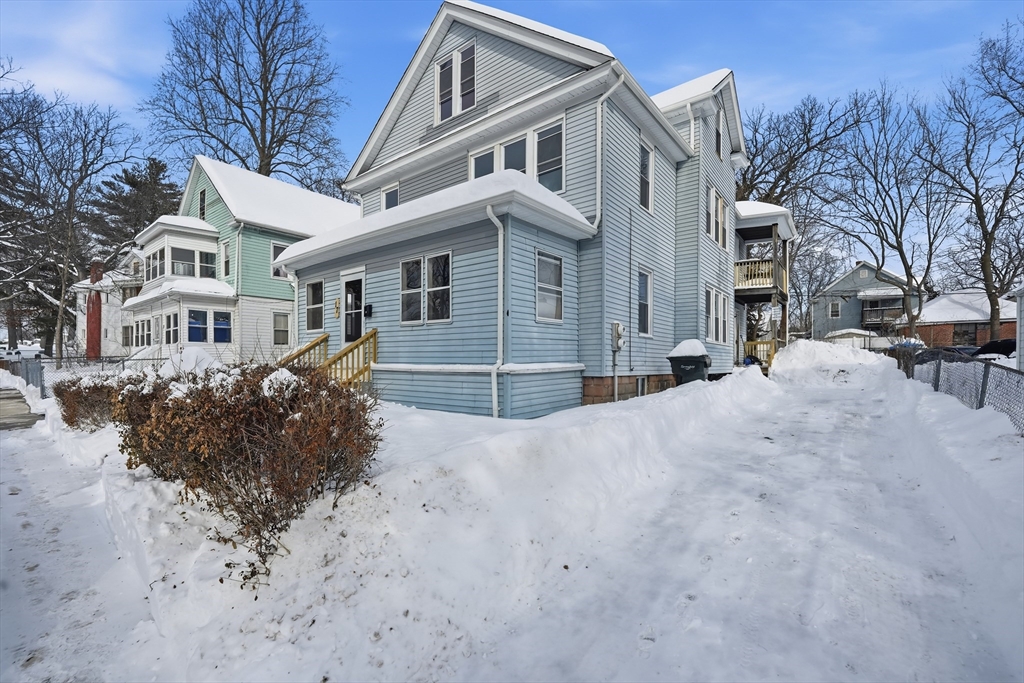 15-17 Sycamore Street Springfield, MA 01109 - Photo 2 of 38