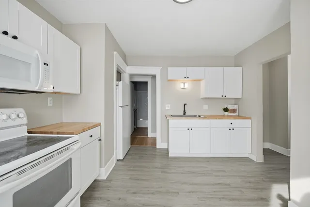 $359,900 | 15-17 Sycamore Street, Springfield, MA 01109