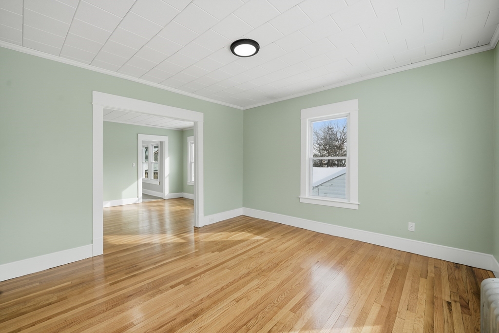 15-17 Sycamore Street Springfield, MA 01109 - Photo 28 of 38