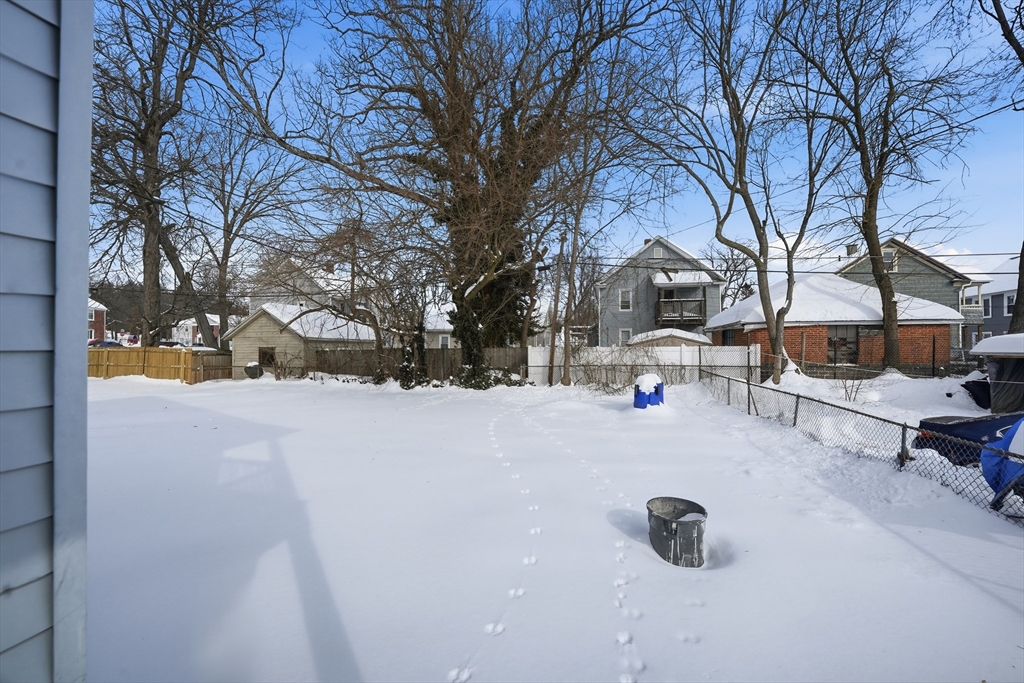 15-17 Sycamore Street Springfield, MA 01109 - Photo 38 of 38