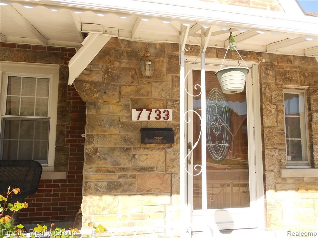 7733 Miller Road Dearborn, MI 48126 - Photo 2 of 45 7733 MILLER 002.JPG