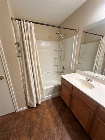 $2,450 | 809 Essex Drive, McKinney, TX 75071