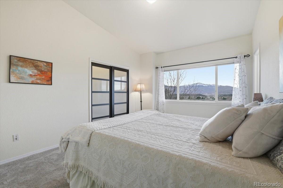 4317 Sammers View Colorado Springs, CO 80917 - Photo 2 of 32