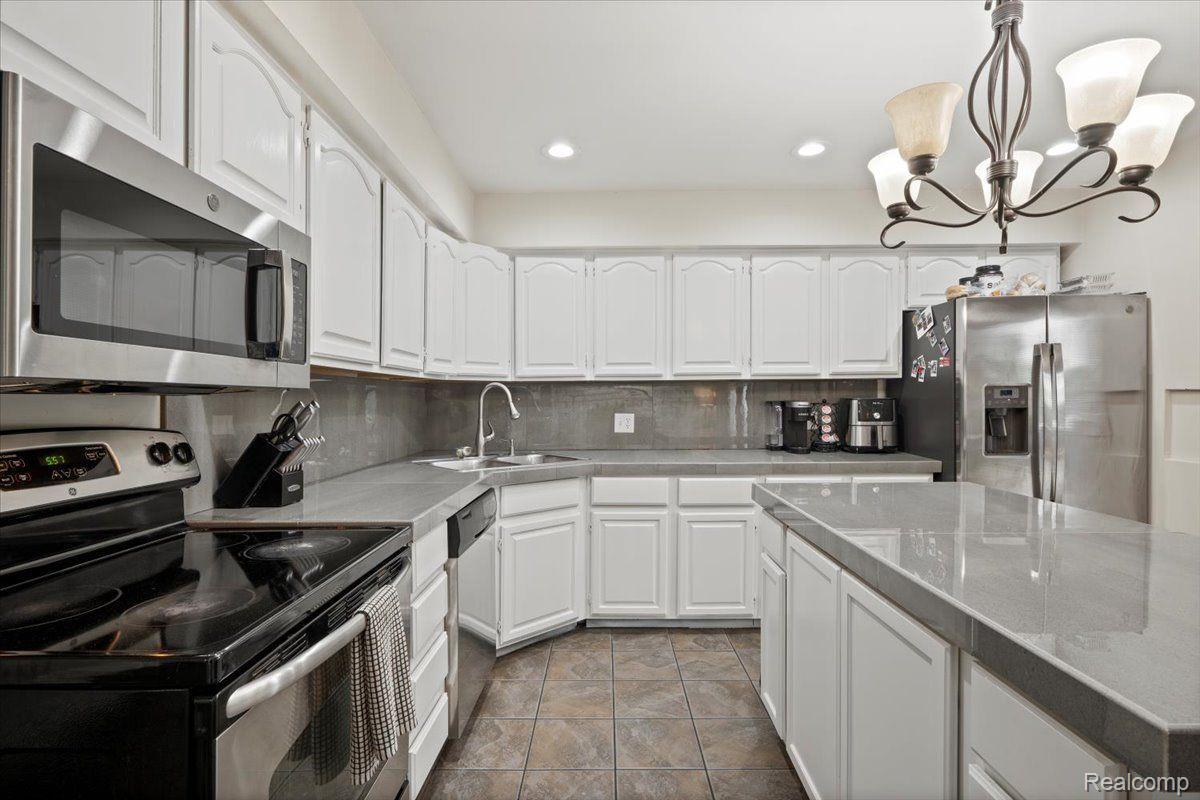 7302 Edlane Road Algonac, MI 48001 - Photo 45 of 68 Gallery Image 45