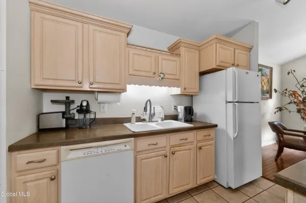 $209,900 | 1200 Hillside Avenue, Unit 507, Schenectady, NY 12309