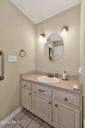 $209,900 | 1200 Hillside Avenue, Unit 507, Schenectady, NY 12309