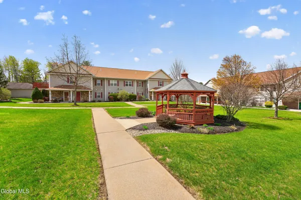 $209,900 | 1200 Hillside Avenue, Unit 507, Schenectady, NY 12309