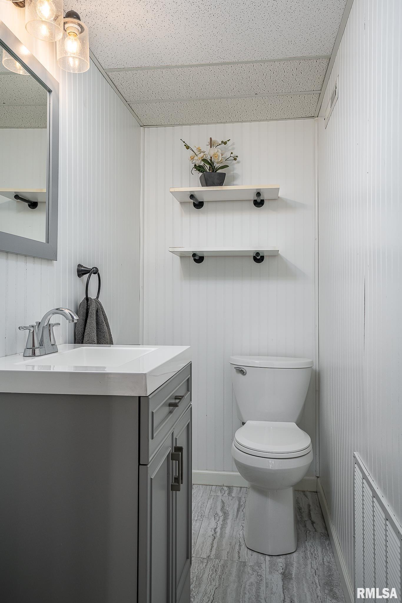 3411 Fairhaven Road Davenport, IA 52807 - Photo 19 of 23