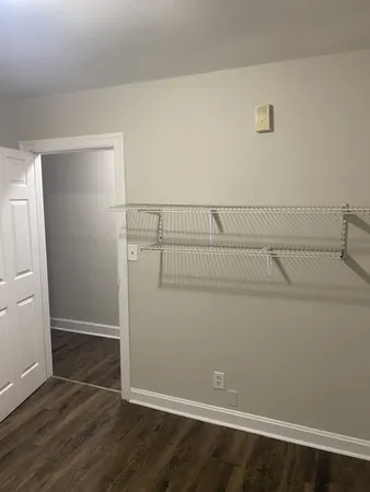 an empty walk in closet
