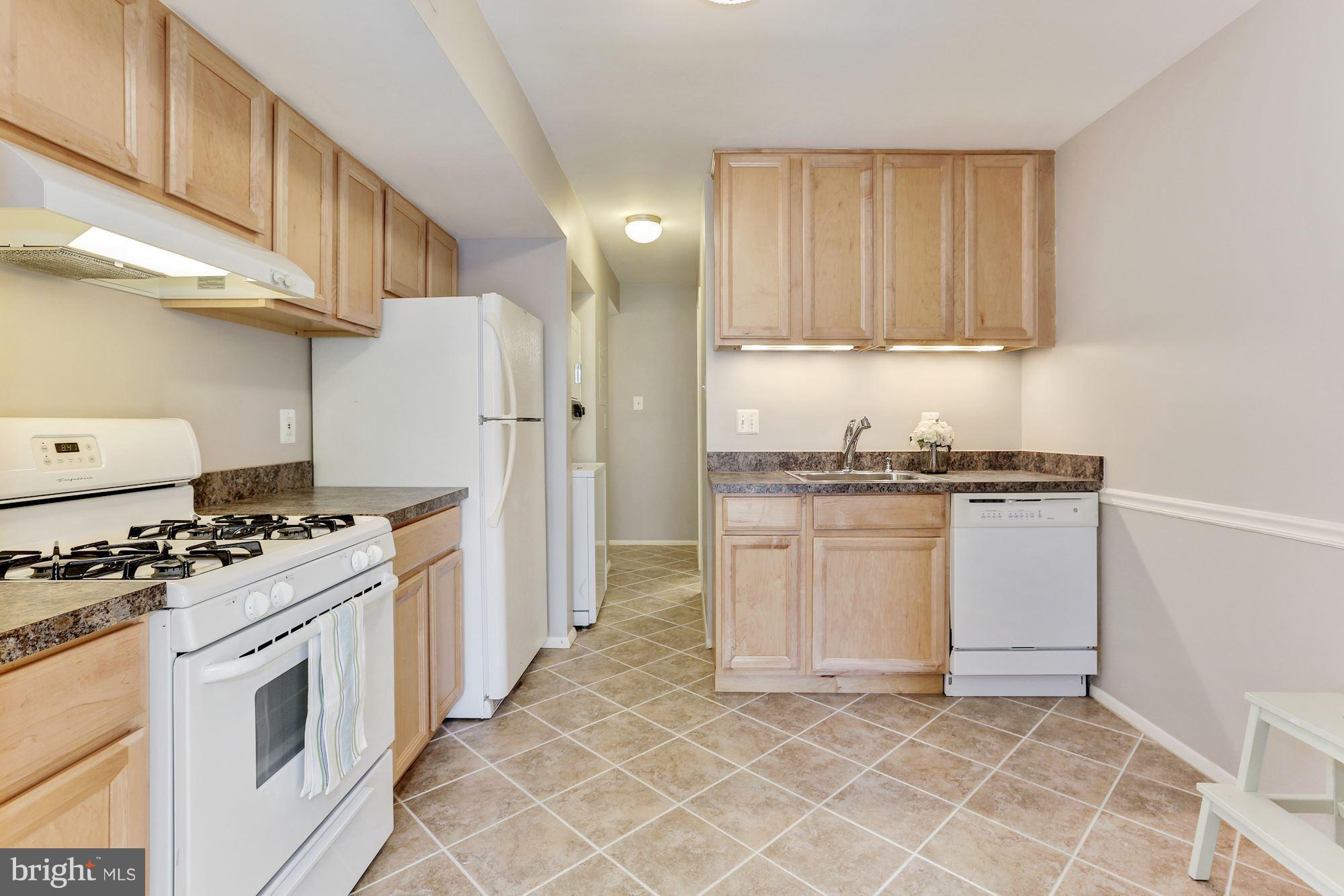 2063 Royal Fern Court, Unit 11B Reston, VA 20191 - Photo 14 of 25