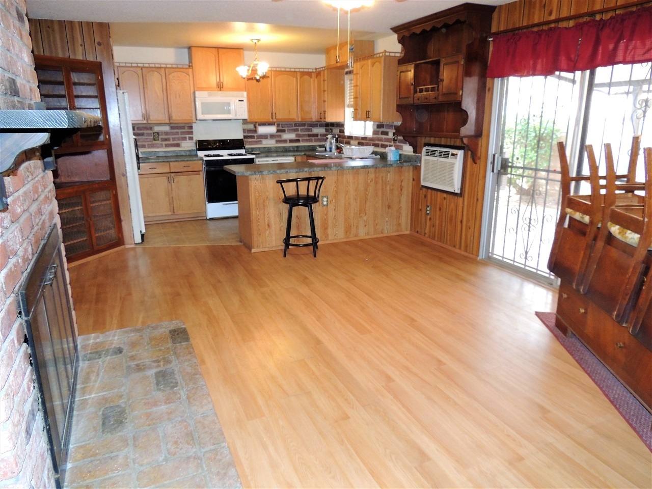 8773 Gardena Road Lakeside, CA 92040 - Photo 13 of 25