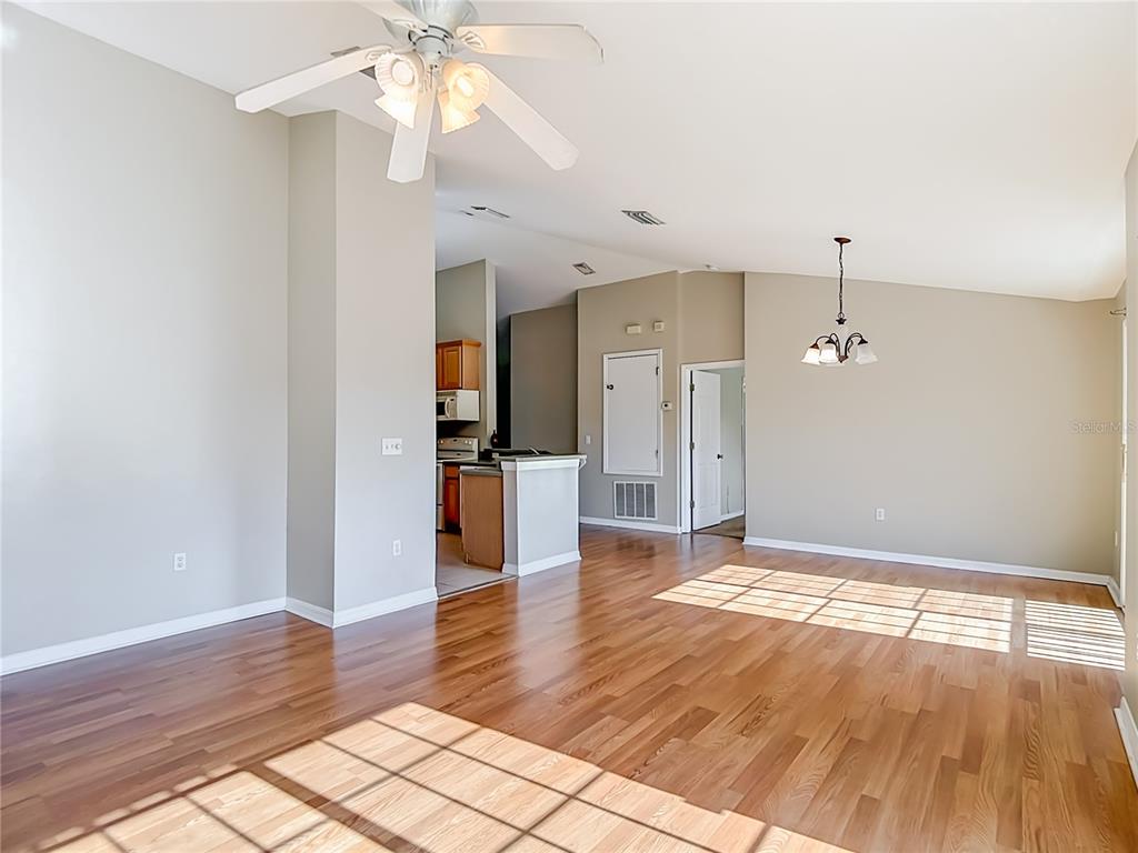 27901 Pleasure Ride Loop Wesley Chapel, FL 33544 - Photo 13 of 44