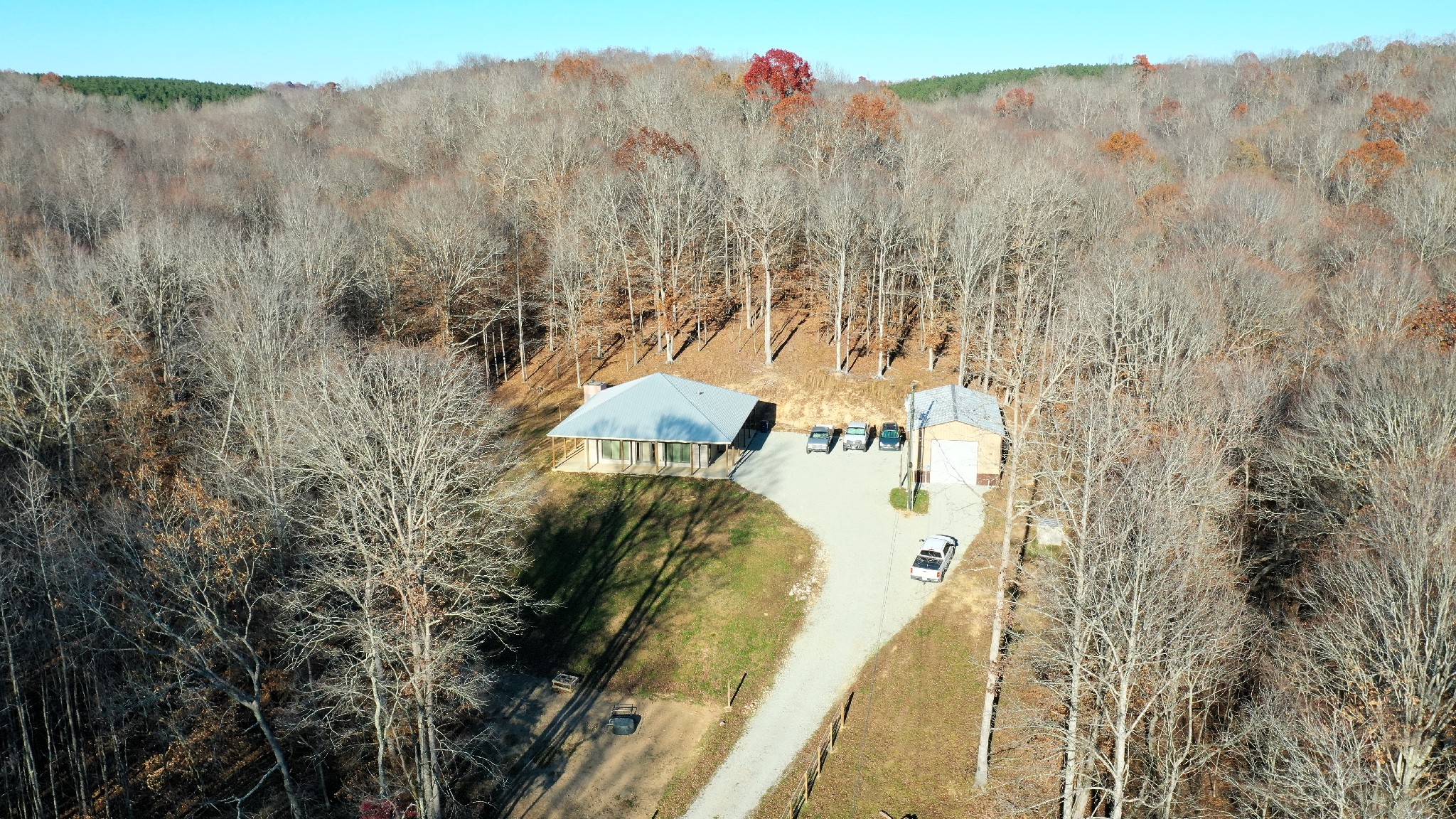 8427 Last Butler Creek Road Iron City, TN 38463 - Photo 2 of 50 a view of a yard
