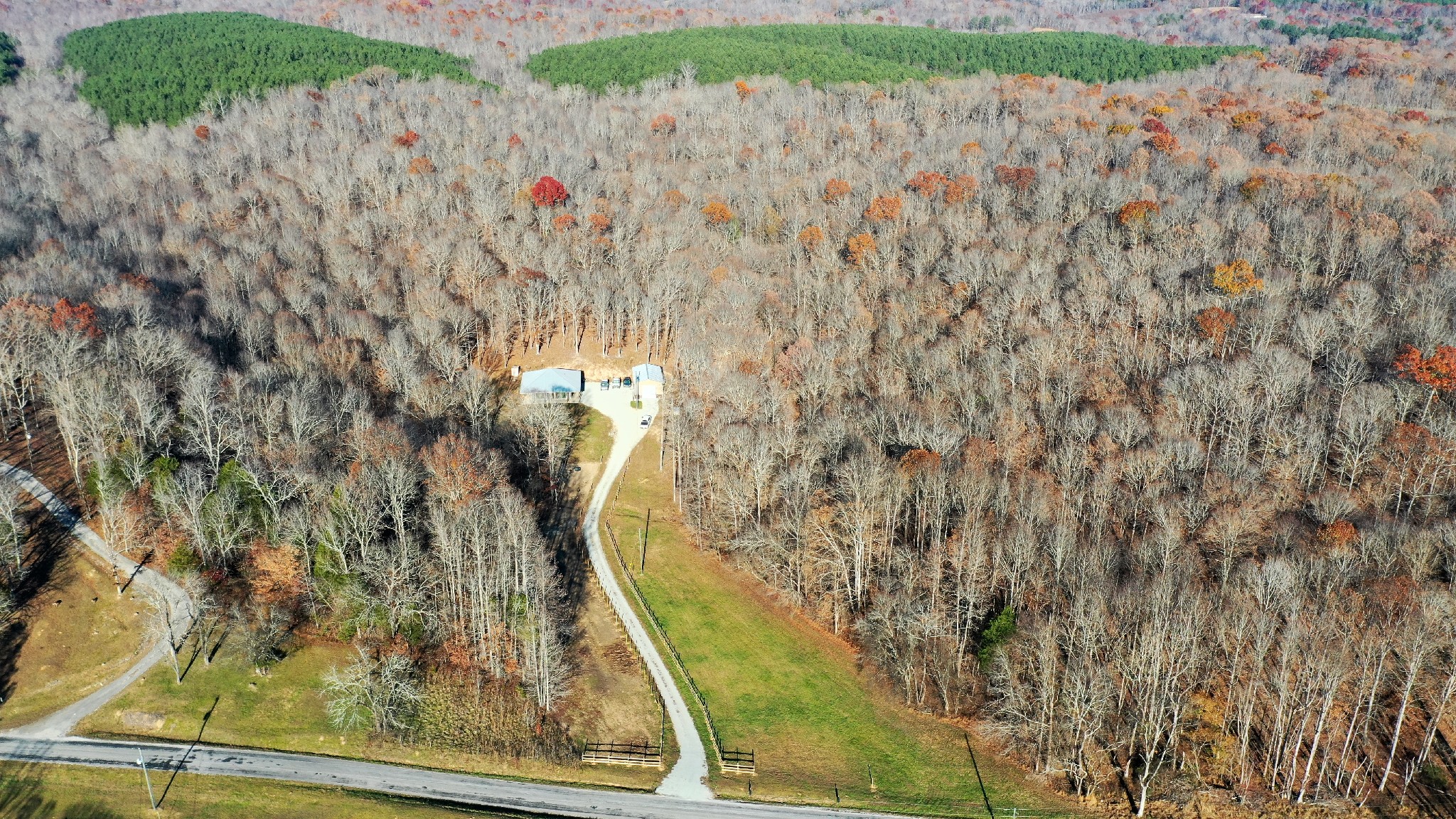 8427 Last Butler Creek Road Iron City, TN 38463 - Photo 45 of 50 a view of roof with wooden floor