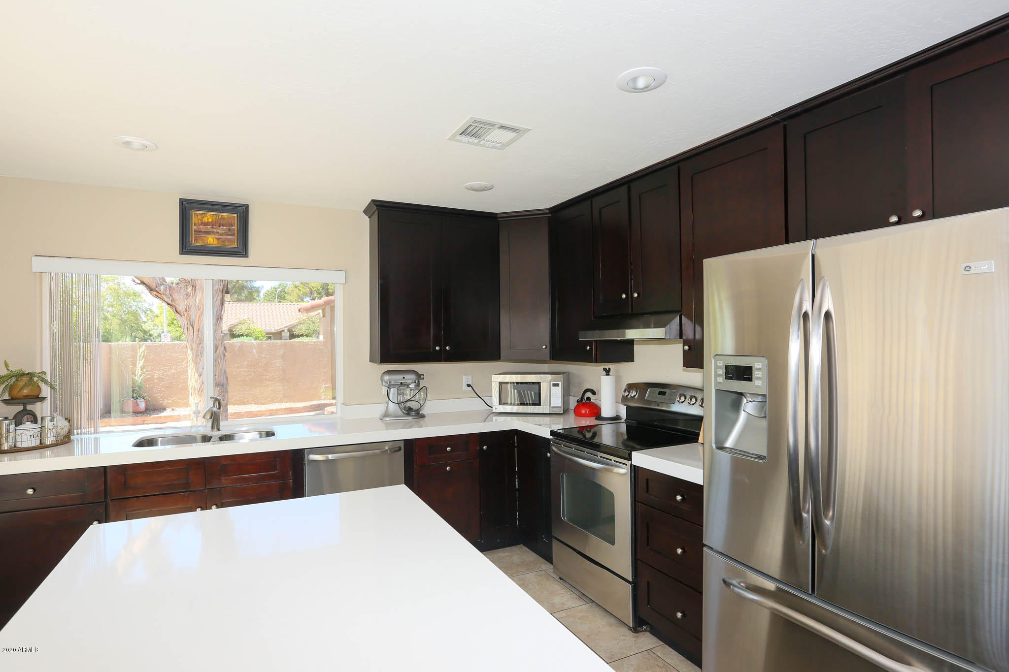 5631 South Jolly Roger Road Tempe, AZ 85283 - Photo 10 of 49 Kitchen6