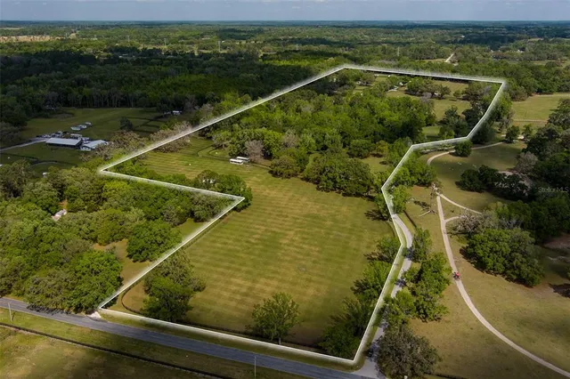 a view of a swimming pool and lake view