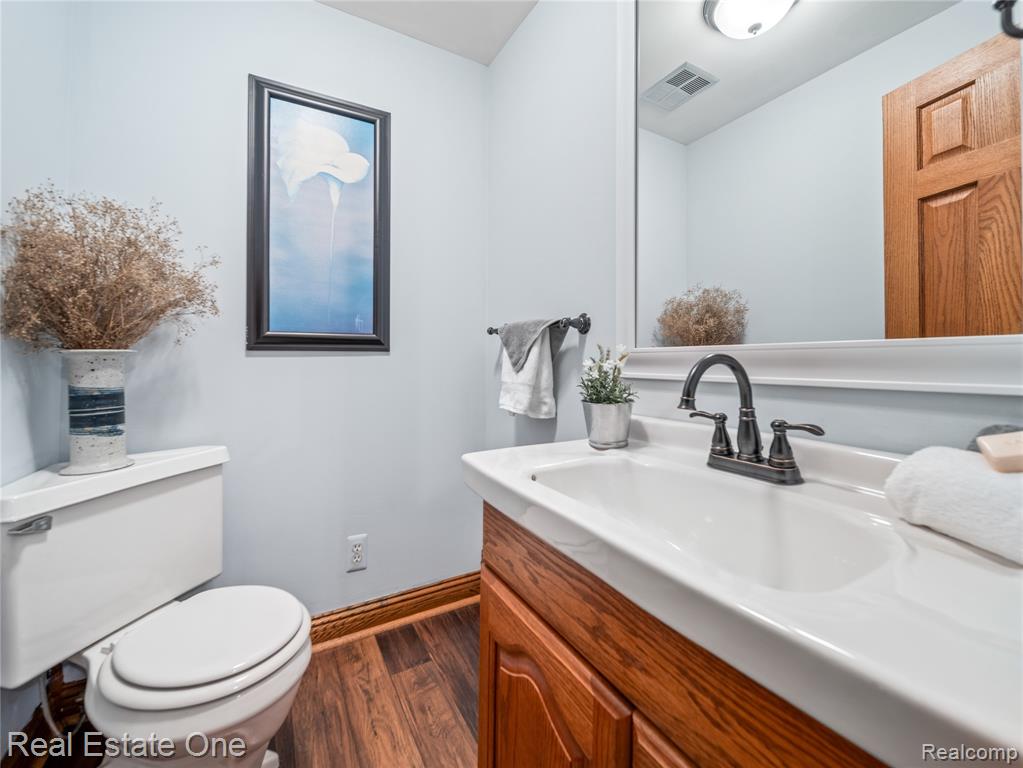 5336 Kensington Road Brighton, MI 48114 - Photo 49 of 67 Gallery Image 49