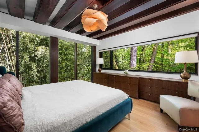 $22,000 | 971 Fenimore Road, Larchmont, NY 10538