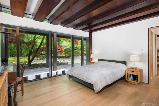 $22,000 | 971 Fenimore Road, Larchmont, NY 10538