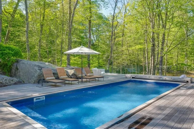 $22,000 | 971 Fenimore Road, Larchmont, NY 10538