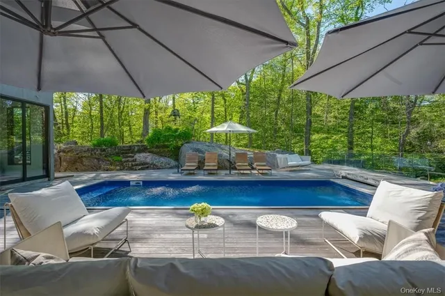 $22,000 | 971 Fenimore Road, Larchmont, NY 10538