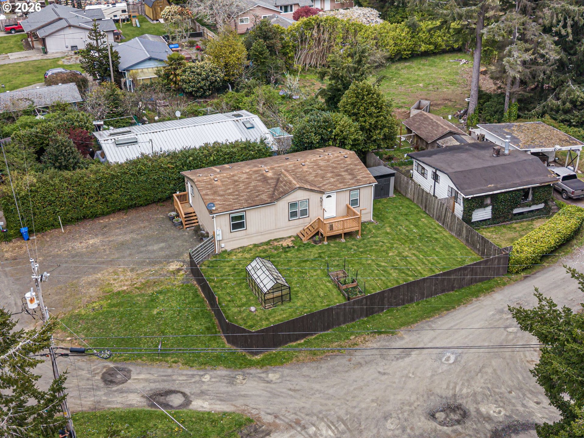 63511 South Olive Road Coos Bay, OR 97420 - Photo 45 of 48