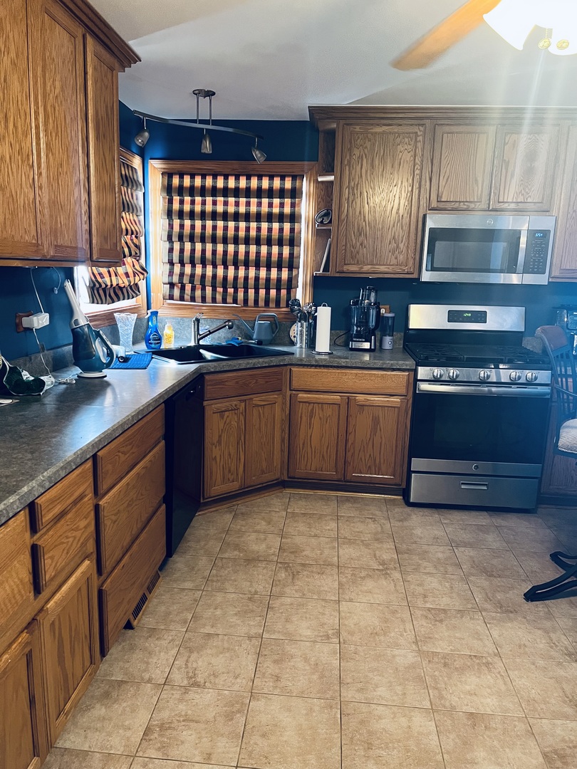 12409 South 44th Court Alsip, IL 60803 - Photo 23 of 32