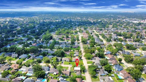 $216,900 | 203 Kirkaldy Drive, Houston, TX 77015