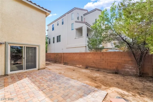 $424,500 | 9395 Fort Bayard Avenue, Las Vegas, NV 89178