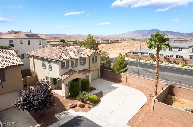 $424,500 | 9395 Fort Bayard Avenue, Las Vegas, NV 89178