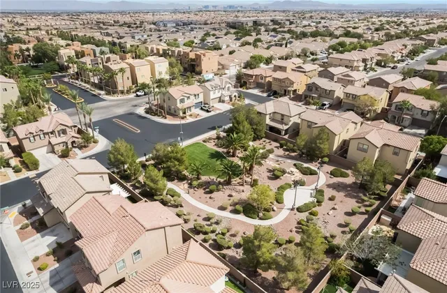 $424,500 | 9395 Fort Bayard Avenue, Las Vegas, NV 89178
