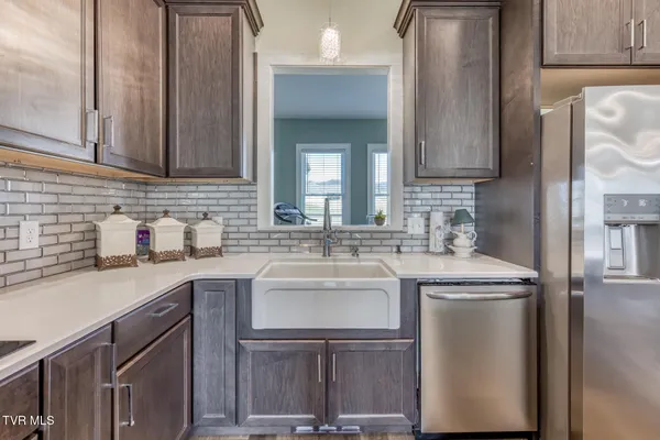 $694,900 | 11423 Reedy Creek Road, Bristol, VA 24202
