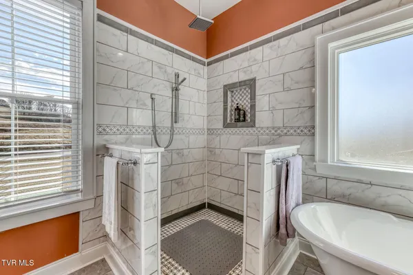 $694,900 | 11423 Reedy Creek Road, Bristol, VA 24202
