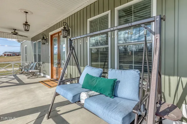 $694,900 | 11423 Reedy Creek Road, Bristol, VA 24202