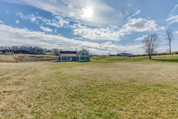 $694,900 | 11423 Reedy Creek Road, Bristol, VA 24202